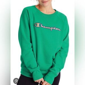 Champion Women's Powerblend Fleece Boyfriend Crew Neck Sweatshirt‎